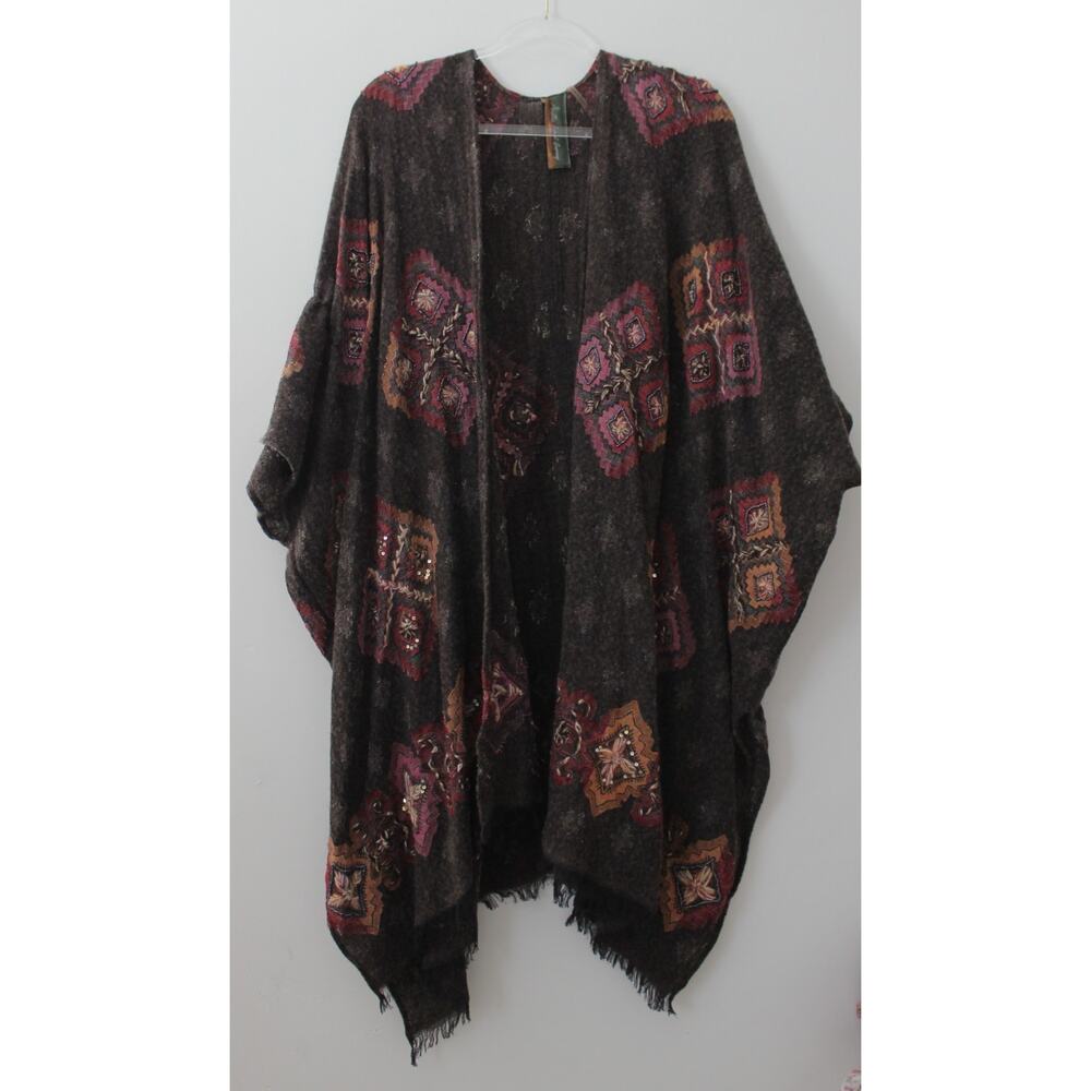 Aratta Silent Journey Womens Embroidered & Beaded Kimono Brown Onesize Used